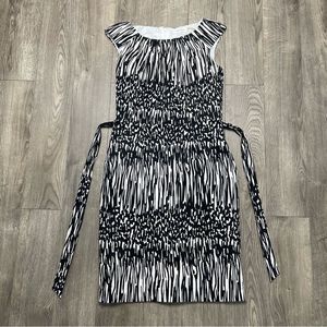 Calvin Klein Women's Size 8 Black White Sleeveless Cap Sleeve Sheath Dress Lined